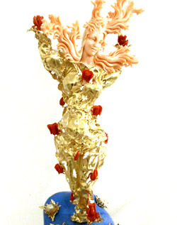 ピンク珊瑚と純金 彫刻 カルロ・パルラーティ作