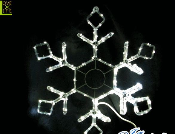 【LED】【2D】【モチーフ】【L2D(C)M700】LED スノーフレーク ホワイト【壁掛け】【雪】【スノー】【結晶】【ダイヤモンドダスト】まるで宝石のような結晶が登場 AOIデパートのLEDイルミネーション【イルミネーション】【クリスマス】【電飾】