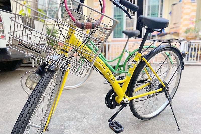 ブリジストンの黄色い自転車