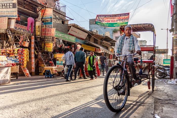 インドの街中自転車タクシー