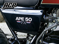 APE50/100 (エイプ50/100) Z400FXタイプ サイドカバー