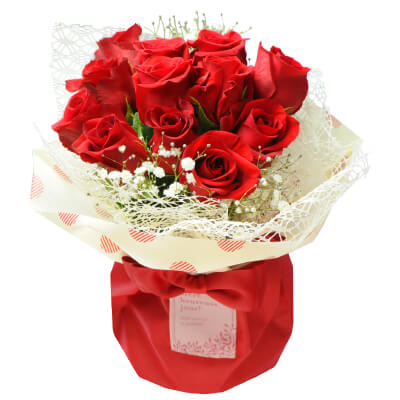 そのまま飾れる 赤いバラ12本のブーケ