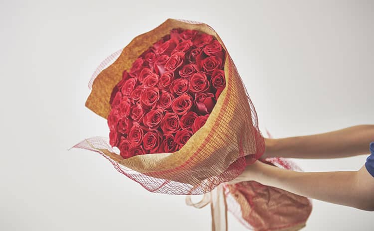 リンクフローリスト 赤いバラ花束 60本の画像