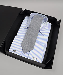 シャツ1着+ネクタイ1本の場合のギフトボックスの中の画像