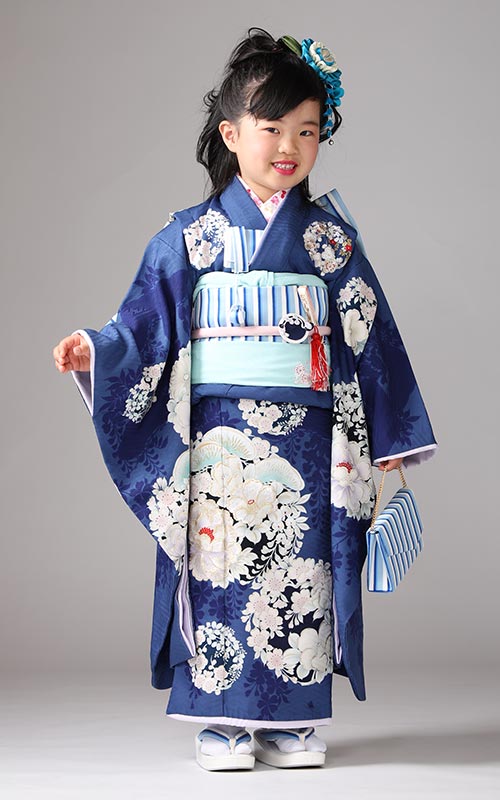 七五三レンタル 七歳衣装（正絹着物、戦前アンティーク着物、ブランド着物、モダン着物、古典着物、大きめ着物）