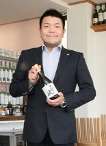 画像：なかやす酒販株式会社　代表取締役社長　中山士門さん