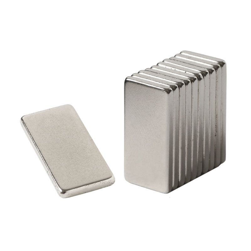 ネオジウム磁石 マグネット 50~1000ピース1.0x1 mm細いネオジムの磁石の強い10mm x 1mmの永久磁石ディスク10x1mm強力な磁気丸 磁石10 mm (Color 200PCS) eXwNCrDYBS