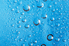 IPX7に準拠した防滴性能　雨の日も安心