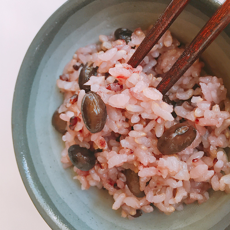 黒豆と玄米の炊込みご飯