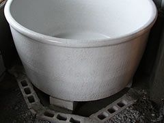 陶器浴槽の設置工事状況1-3